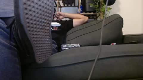 Snapshot of laidback_and_chill chatting on December 4, 2024, 4:32 am Rick online show from December 4, 2024, 4:32 am