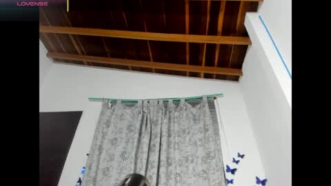 Leila Laly online show from April 11, 2026, 5:28 pm