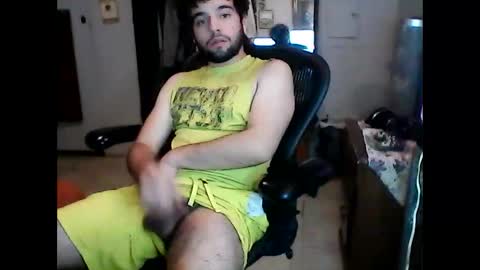 Snapshot of lakewood4523 chatting on January 19, 2025, 7:04 am Carlosss online show from January 19, 2025, 7:04 am