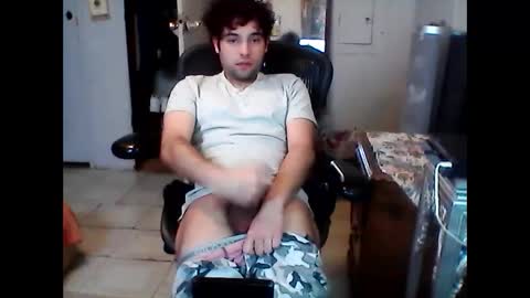 Snapshot of lakewood4523 chatting on February 10, 2025, 10:30 pm Carlosss online show from February 10, 2025, 10:30 pm