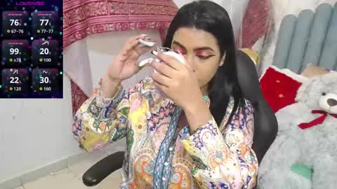 Laskhmirani online show from November 25, 2025, 11:54 am