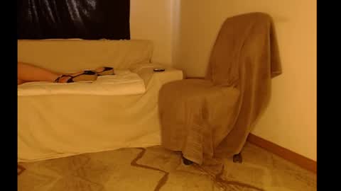 LalaMy online show from April 20, 2026, 4:10 pm