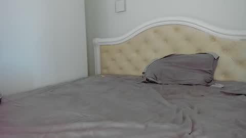 Snapshot of lallie_ chatting on September 23, 2025, 3:15 pm Lallie online show from September 23, 2025, 3:15 pm