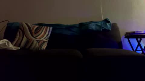 lalo112233vaz online show from November 25, 2025, 11:10 am