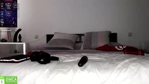 Snapshot of lalolaonly chatting on February 14, 2026, 5:10 pm Lola online show from February 14, 2026, 5:10 pm