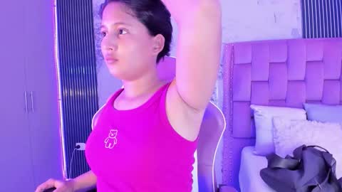 Laura online show from October 3, 2025, 12:24 pm