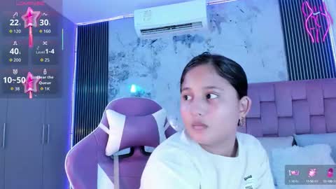Laura online show from October 8, 2025, 12:25 pm