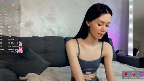 Lama online show from January 8, 2025, 8:38 am