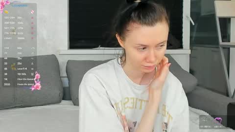 Lama online show from February 11, 2025, 3:08 pm