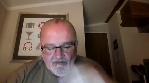 Snapshot of lamabama chatting on September 13, 2025, 10:09 pm lamabama online show from September 13, 2025, 10:09 pm