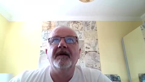 Snapshot of lamabama chatting on September 21, 2025, 1:35 pm lamabama online show from September 21, 2025, 1:35 pm