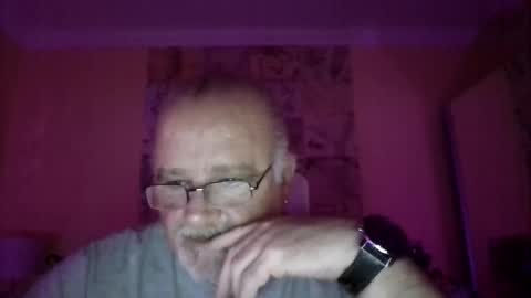 Snapshot of lamabama chatting on November 15, 2025, 10:59 pm lamabama online show from November 15, 2025, 10:59 pm
