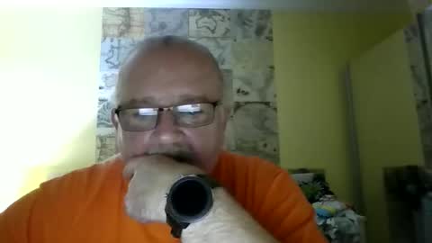 Snapshot of lamabama chatting on December 2, 2025, 11:23 pm lamabama online show from December 2, 2025, 11:23 pm