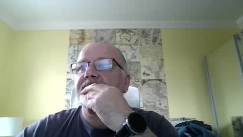 Snapshot of lamabama chatting on December 4, 2025, 1:31 pm lamabama online show from December 4, 2025, 1:31 pm