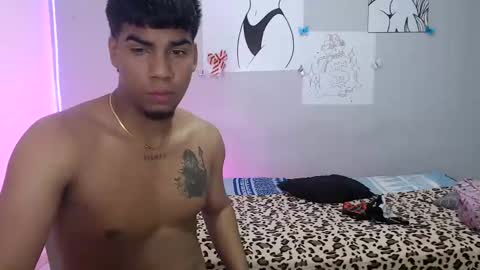 Snapshot of lamachine_ chatting on February 6, 2025, 12:16 pm lamachine_ online show from February 6, 2025, 12:16 pm