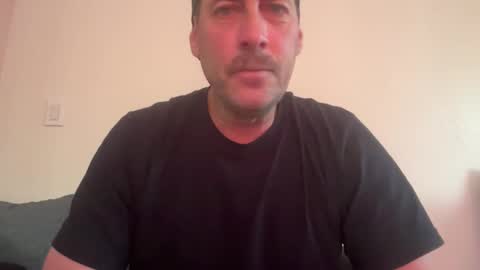 Snapshot of lampin1 chatting on November 12, 2025, 5:57 pm lampin1 online show from November 12, 2025, 5:57 pm