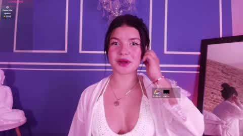  Lana  online show from October 1, 2025, 11:27 am
