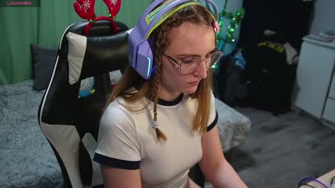 Kay online show from December 6, 2024, 1:55 pm