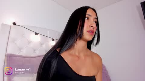 Lana Owens online show from December 1, 2025, 9:42 pm