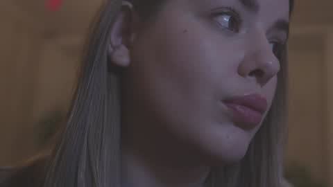 Alana online show from February 8, 2025, 11:55 pm