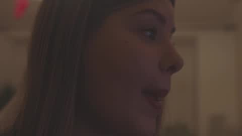 Alana online show from February 9, 2025, 8:56 pm