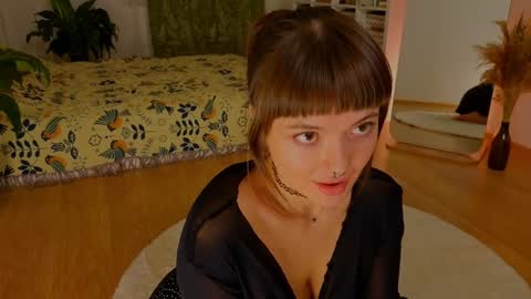 Snapshot of lana_sky chatting on January 15, 2025, 6:51 pm Lana online show from January 15, 2025, 6:51 pm