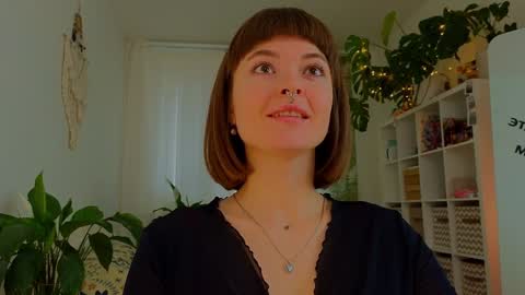 Snapshot of lana_sky chatting on February 26, 2025, 8:26 am Lana online show from February 26, 2025, 8:26 am