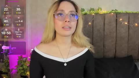 Lana online show from February 28, 2026, 6:25 am