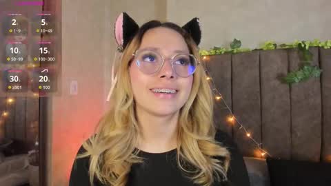 Lana online show from March 9, 2026, 5:44 am