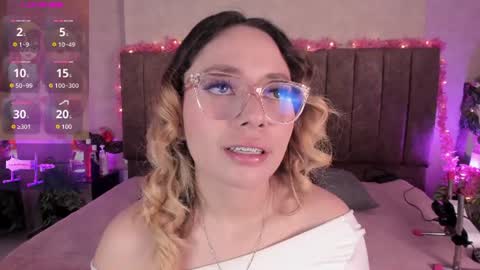 Snapshot of lanaamills chatting on July 24, 2026, 4:21 am Lana online show from July 24, 2026, 4:21 am