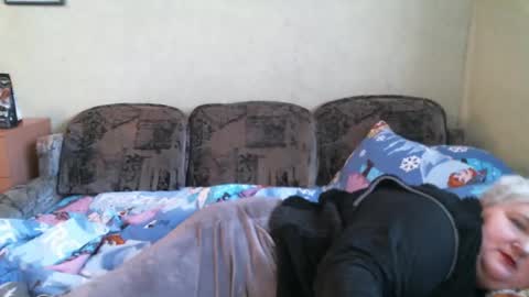 lanacat555 online show from February 13, 2025, 1:48 pm