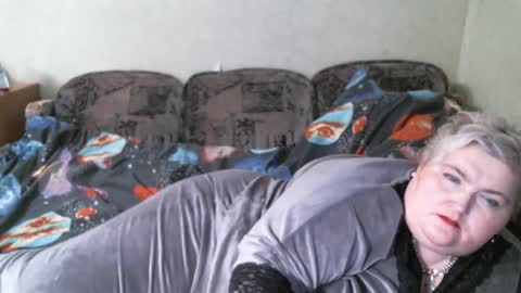 lanacat555 online show from February 20, 2025, 7:08 pm