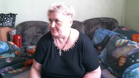 lanacat555 online show from October 11, 2025, 10:36 am