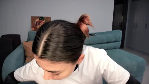 Lana online show from May 7, 2026, 7:08 pm