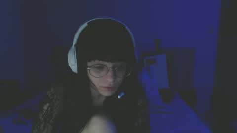 Snapshot of lanalbarcellos chatting on February 16, 2025, 5:15 am Night Owl online show from February 16, 2025, 5:15 am