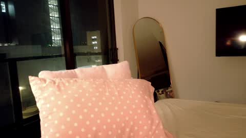 Snapshot of lanalure chatting on June 21, 2026, 4:48 am Lana online show from June 21, 2026, 4:48 am