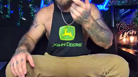 LANCE online show from November 18, 2025, 1:11 am