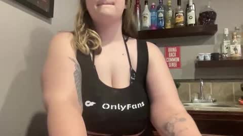 Laney online show from November 7, 2025, 2:55 am