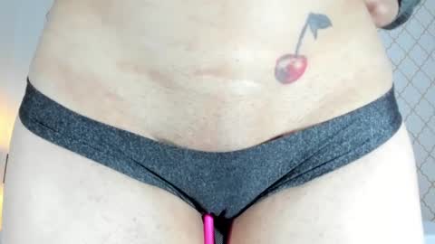 lanhaexotik online show from February 18, 2025, 6:58 pm