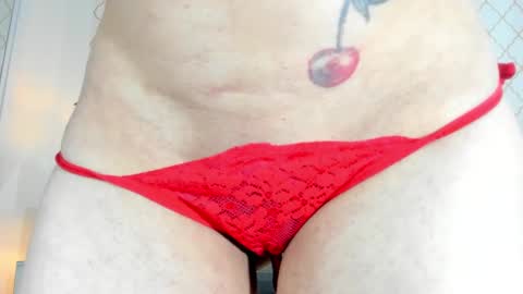 lanhaexotik online show from February 24, 2025, 2:37 pm