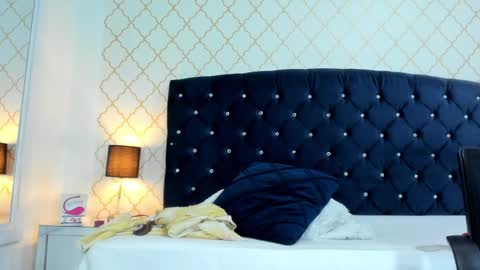 lanhaexotik online show from February 26, 2025, 8:04 am