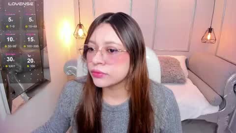 Lanna online show from September 24, 2025, 11:35 am