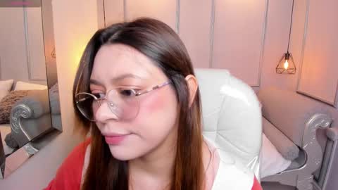 Lanna online show from October 2, 2025, 11:39 am