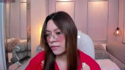 Lanna online show from October 4, 2025, 11:52 am