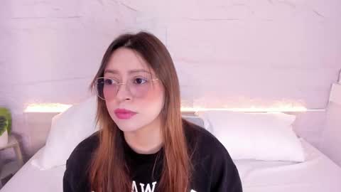 Snapshot of lanna_18_ chatting on December 19, 2025, 11:50 am Lanna online show from December 19, 2025, 11:50 am