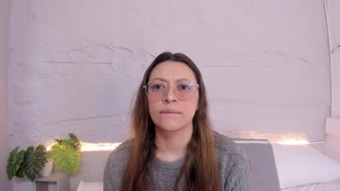 Lanna online show from March 21, 2026, 11:37 am