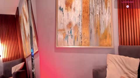 Tiana online show from January 26, 2025, 4:51 pm