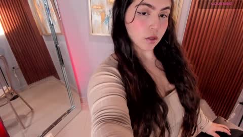 Tiana online show from January 30, 2025, 7:59 pm