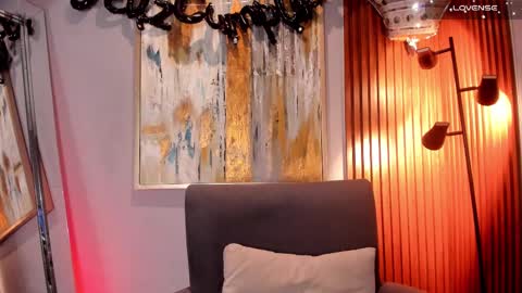 Tiana online show from February 11, 2025, 7:48 pm