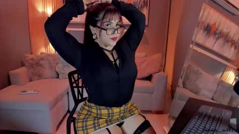 Tiana online show from September 13, 2025, 8:08 pm